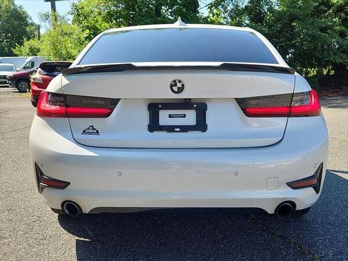 2019 BMW 330 330i
