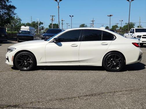 2019 BMW 330 330i