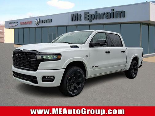 Bright White Clearcoat 2026 RAM 1500 Big Horn/Lone Star