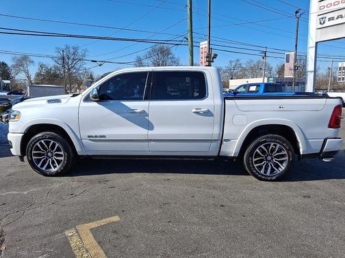 2025 RAM 1500 Limited