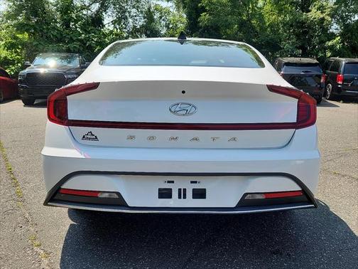 2021 Hyundai SONATA SE