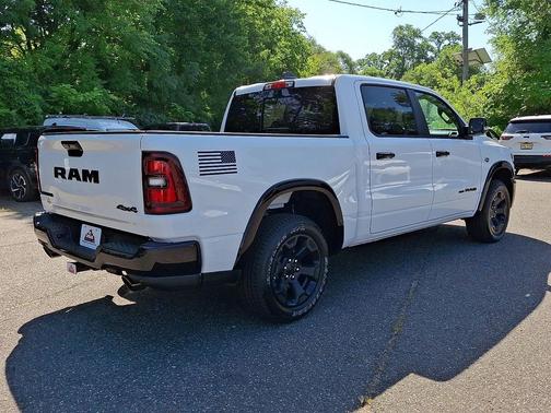 Bright White Clearcoat 2026 RAM 1500 Big Horn/Lone Star