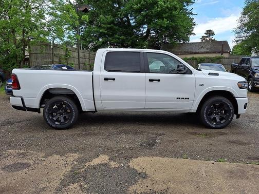 Bright White Clearcoat 2026 RAM 1500 Big Horn/Lone Star