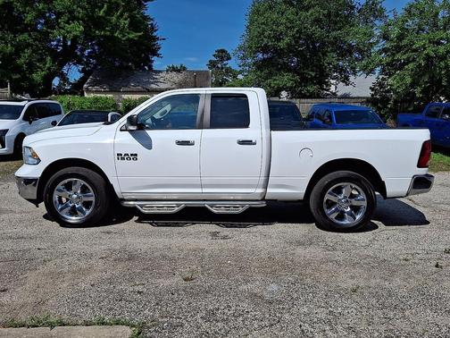 Bright White Clearcoat 2016 RAM 1500 Big Horn