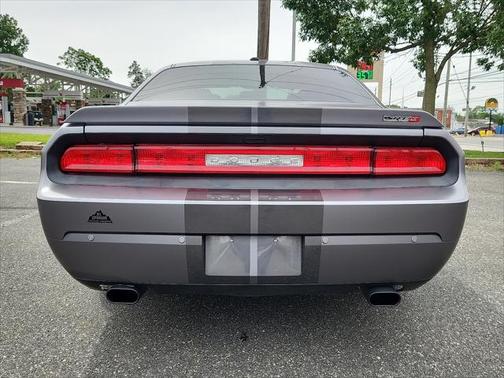 2011 Dodge Challenger SRT8