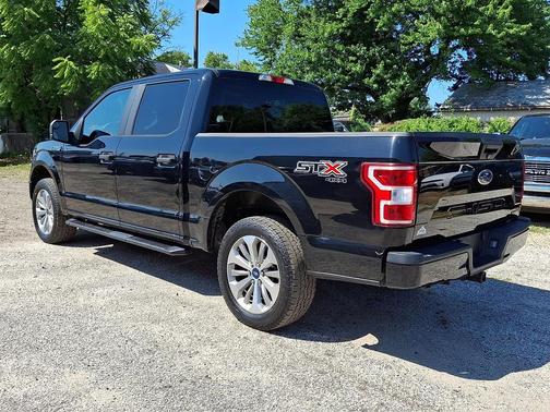 Shadow Black 2018 Ford F-150 XL