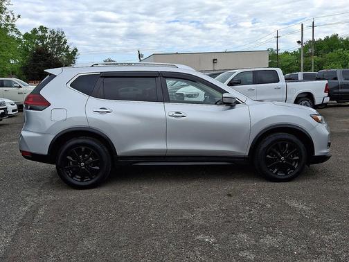 Brilliant Silver Metallic 2020 Nissan Rogue SV