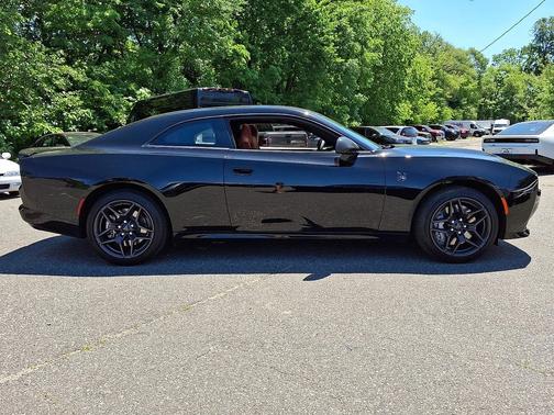 Diamond Black Crystal Pearlcoat 2026 Dodge Charger R/T Scat Pack