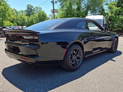 Diamond Black Crystal Pearlcoat 2026 Dodge Charger R/T Scat Pack