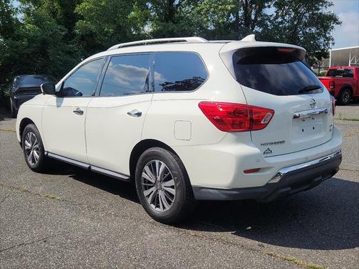 2020 Nissan Pathfinder SL 4WD