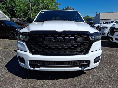 Bright White Clearcoat 2026 RAM 1500 Big Horn/Lone Star
