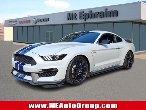 2017 Ford Shelby GT350 Base