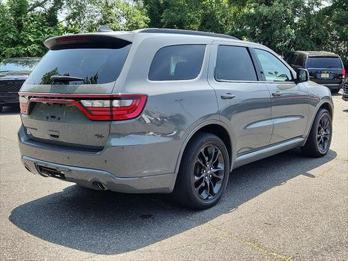 2022 Dodge Durango Orange Sport RWD