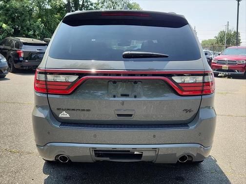 2022 Dodge Durango Orange Sport RWD