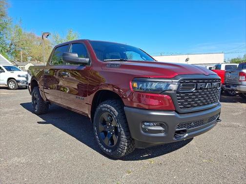 2025 RAM 1500 Warlock Crew Cab 4x4 5'7' Box