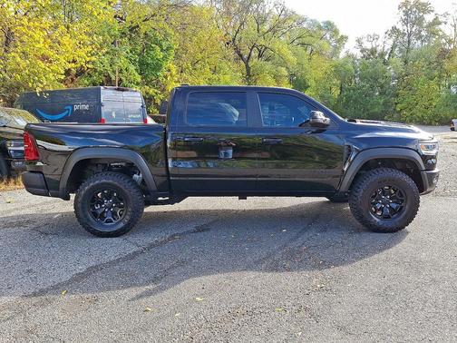 2026 RAM 1500 RHO Crew Cab 4x4 5'7' Box