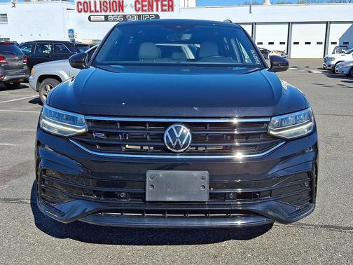 2022 Volkswagen Tiguan 2.0T SE R-Line Black 4MOTION