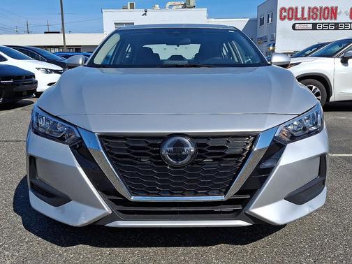 Brilliant Silver Metallic 2023 Nissan Sentra SV