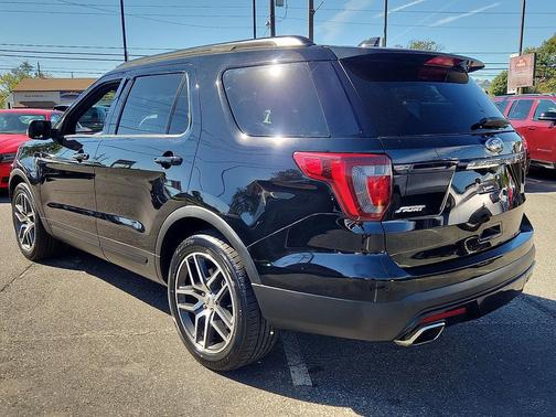 Shadow Black 2017 Ford Explorer sport
