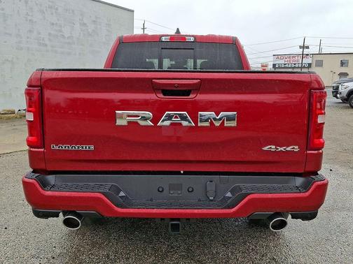 Molten Red Pearl-Coat Exterior Paint 2026 RAM 1500 Laramie