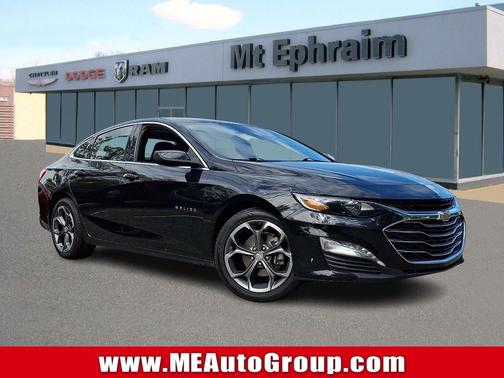 Mosaic Black Metallic 2024 Chevrolet Malibu FWD 1LT