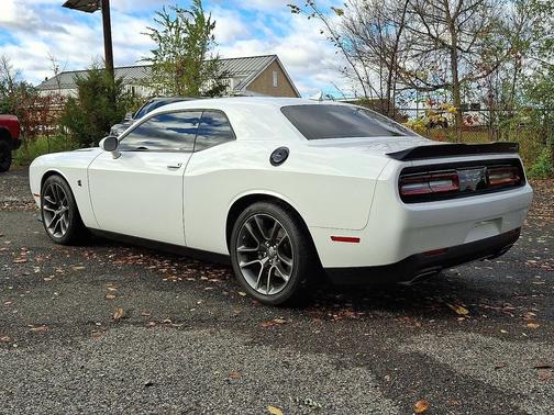 2022 Dodge Challenger R/T Scat Pack