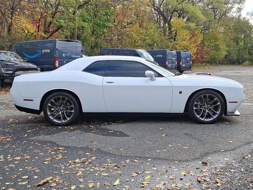 2022 Dodge Challenger R/T Scat Pack