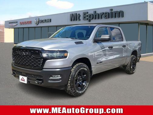 2026 RAM 1500 Warlock Crew Cab 4x4 5'7' Box