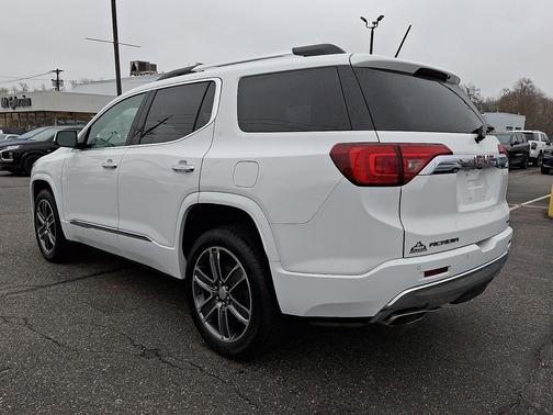 Summit White 2019 GMC Acadia Denali