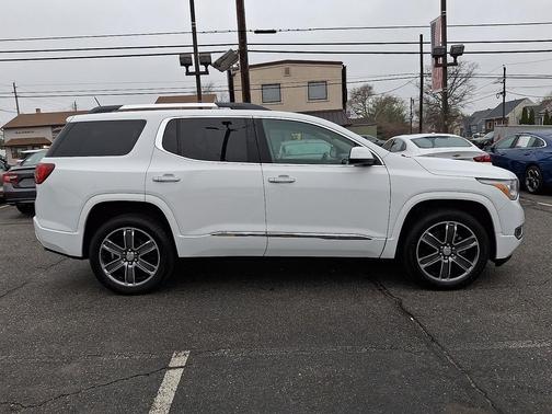 Summit White 2019 GMC Acadia Denali