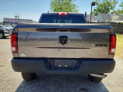 2020 RAM 1500 Classic Warlock Quad Cab 4x4 6'4' Box