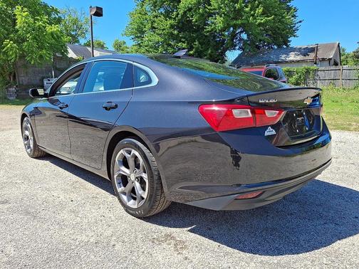 Dark Ash Metallic 2023 Chevrolet Malibu FWD 1LT