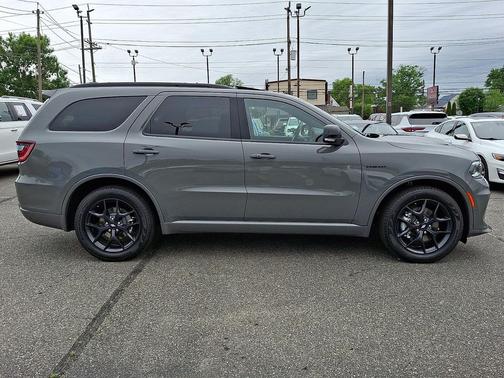 Destroyer Gray Clear-Coat Exterior Paint 2026 Dodge Durango GT Plus