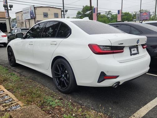 2022 BMW 330 xDrive