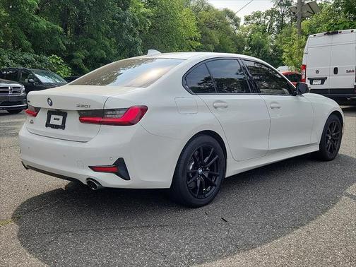 2022 BMW 330 xDrive