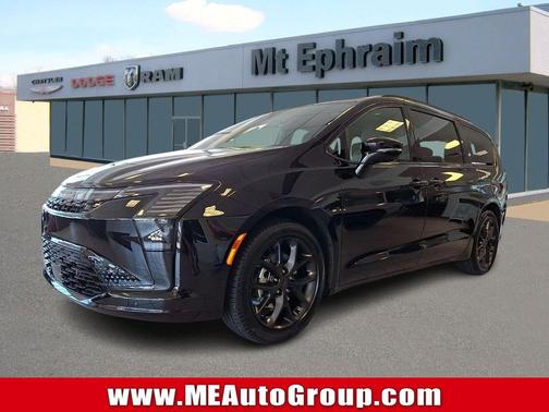 Diamond Black Crystal Pearl-Coat Exterior Paint 2027 Chrysler Pacifica Limited
