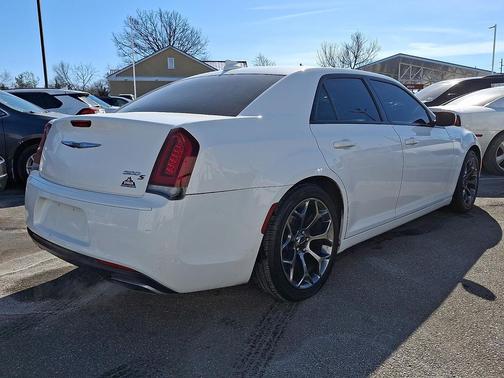 2015 Chrysler 300 S