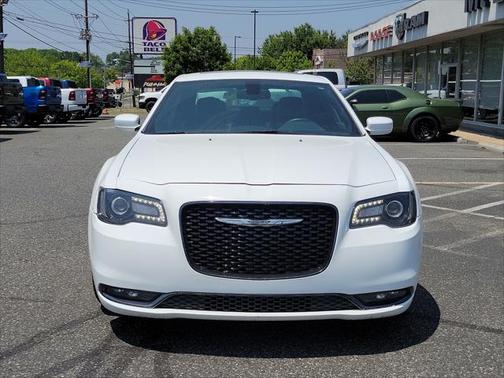 2015 Chrysler 300 S