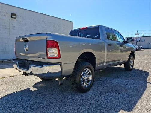 2021 RAM 2500 Tradesman Crew Cab 4x4 6'4' Box