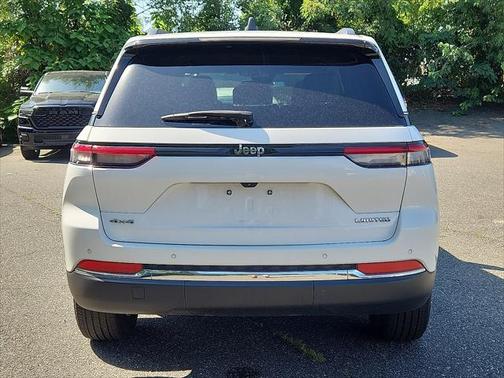 2023 Jeep Grand Cherokee Limited X