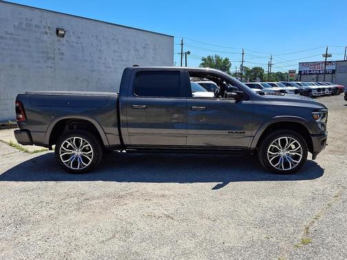 Granite Crystal Metallic Clearcoat 2021 RAM 1500 Laramie
