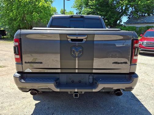 Granite Crystal Metallic Clearcoat 2021 RAM 1500 Laramie