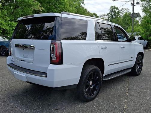 Summit White 2017 GMC Yukon Denali