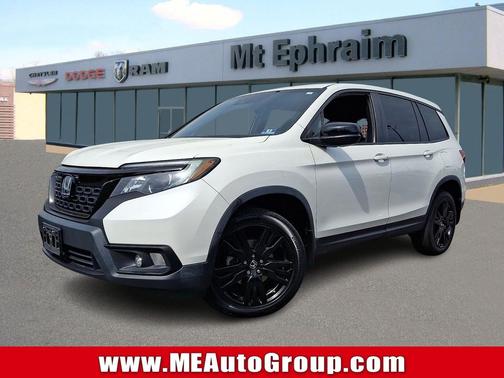 White Diamond Pearl 2019 Honda Passport Sport