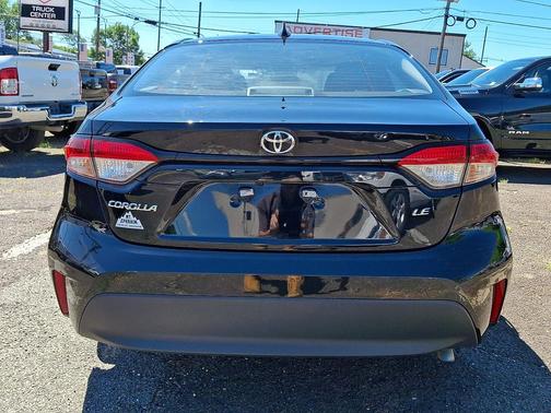 Midnight Black Metallic 2024 Toyota Corolla LE