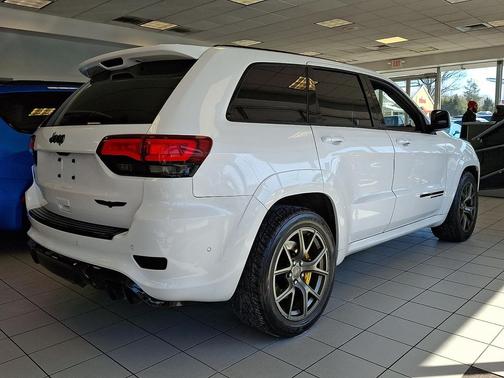 2021 Jeep Grand Cherokee Trackhawk