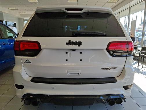 2021 Jeep Grand Cherokee Trackhawk