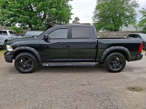 Black Forest Green Pearlcoat 2015 RAM 1500 Big Horn