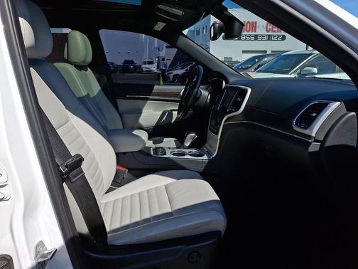 2018 Jeep Grand Cherokee Sterling Edition