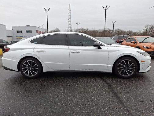 2020 Hyundai SONATA SEL Plus